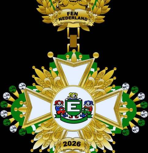 2982ceb8fe213d5f3b72ed0a2b3f35cf_484x744.16816816817_fill